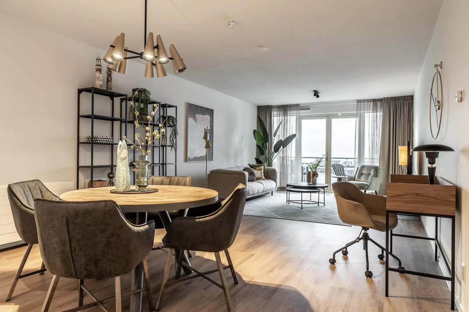 Scheveningen Harbour 50B-Eetkamer
