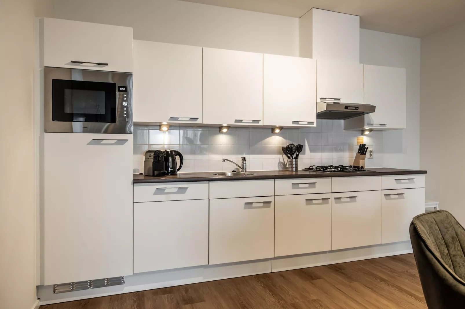 Scheveningen Harbour 50B-Keuken