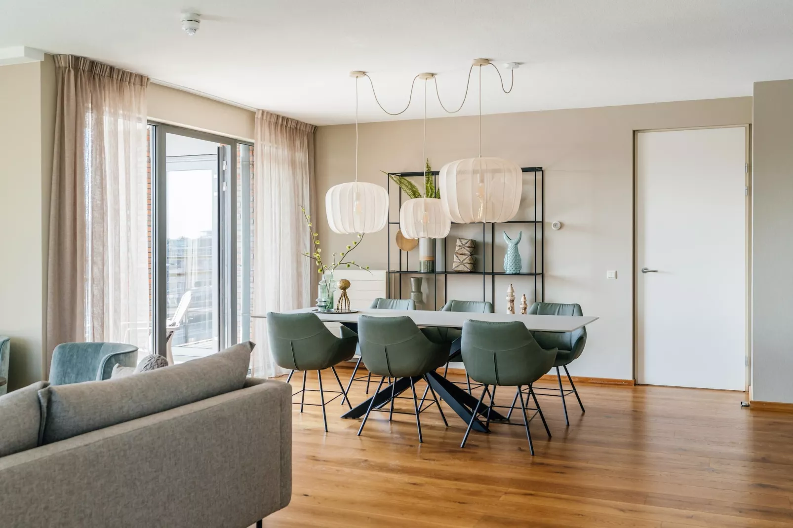 Scheveningen Harbour 12-Eetkamer