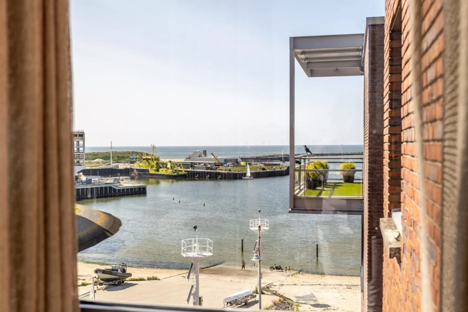 Scheveningen Harbour 16-Gebieden zomer 1km
