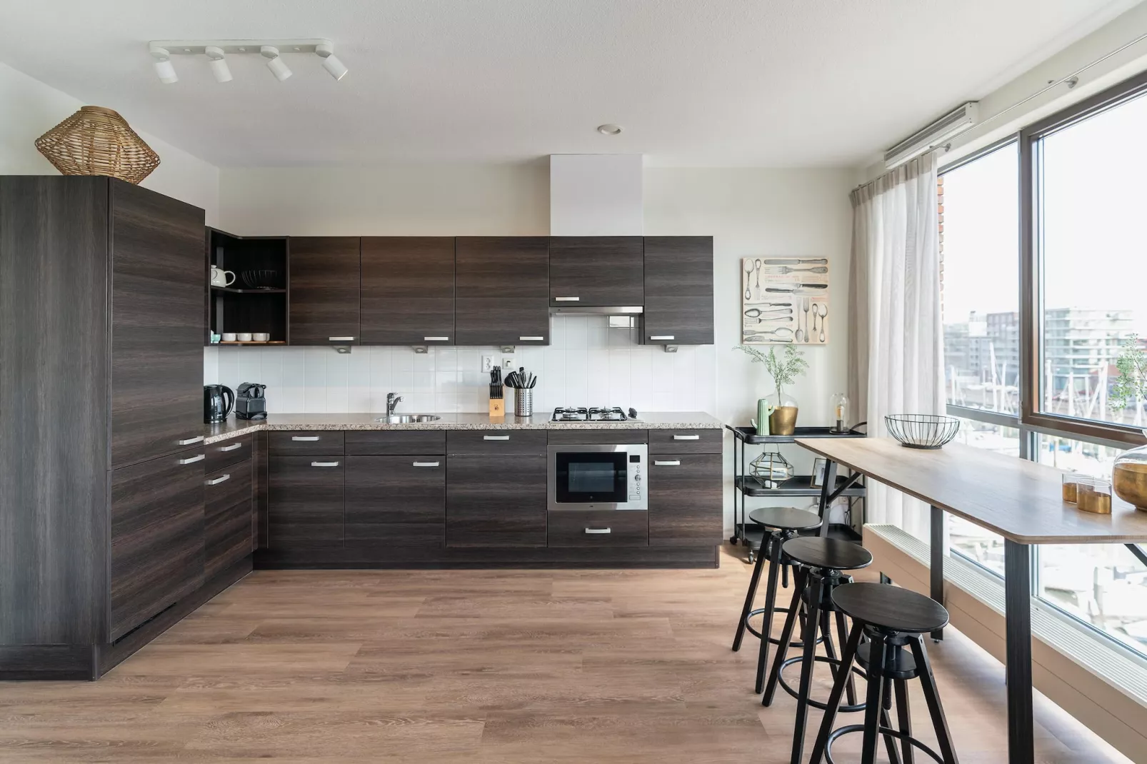 Scheveningen Harbour 80B-Keuken