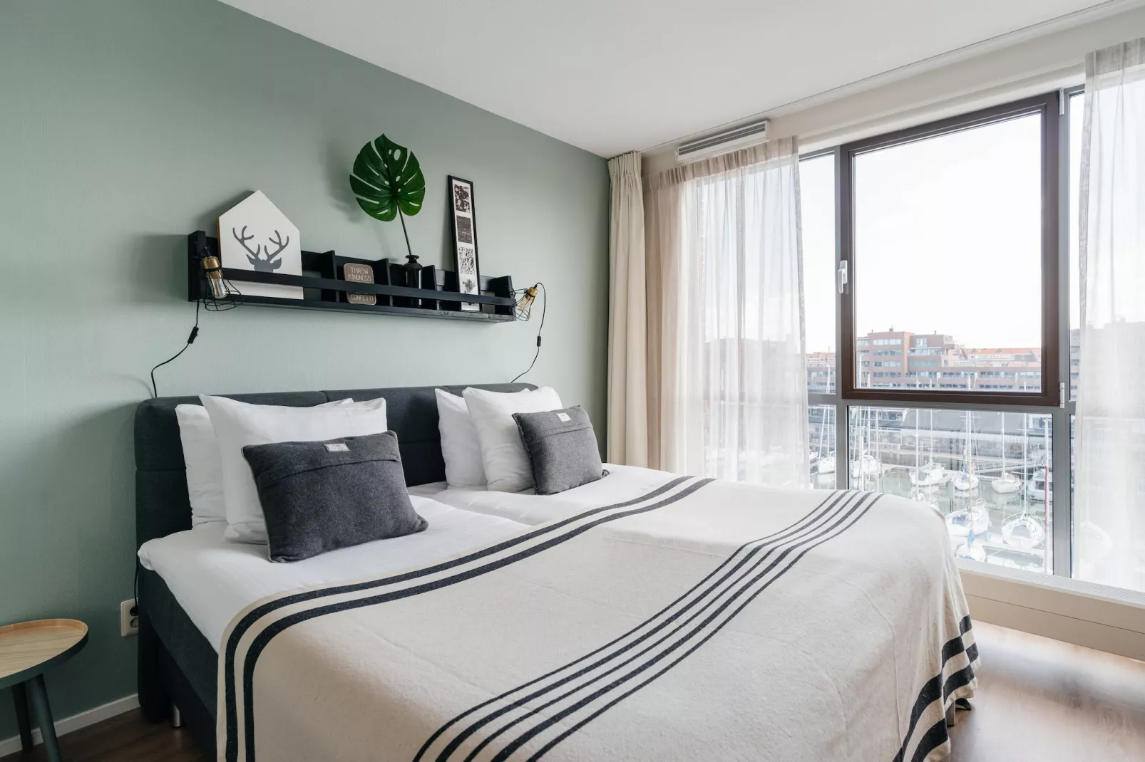 Scheveningen Harbour 80B-Slaapkamer