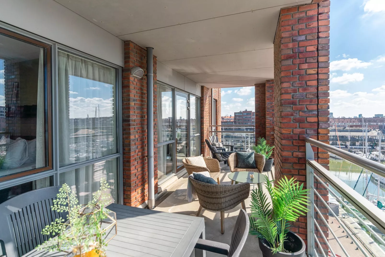 Scheveningen Harbour 80B-Terrasbalkon