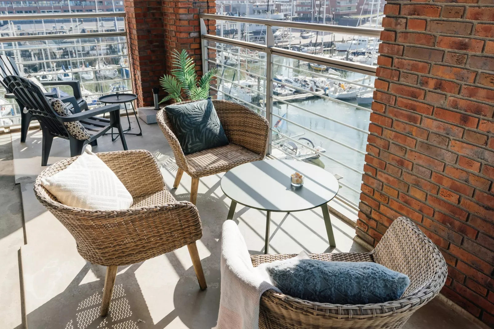 Scheveningen Harbour 80B-Terrasbalkon