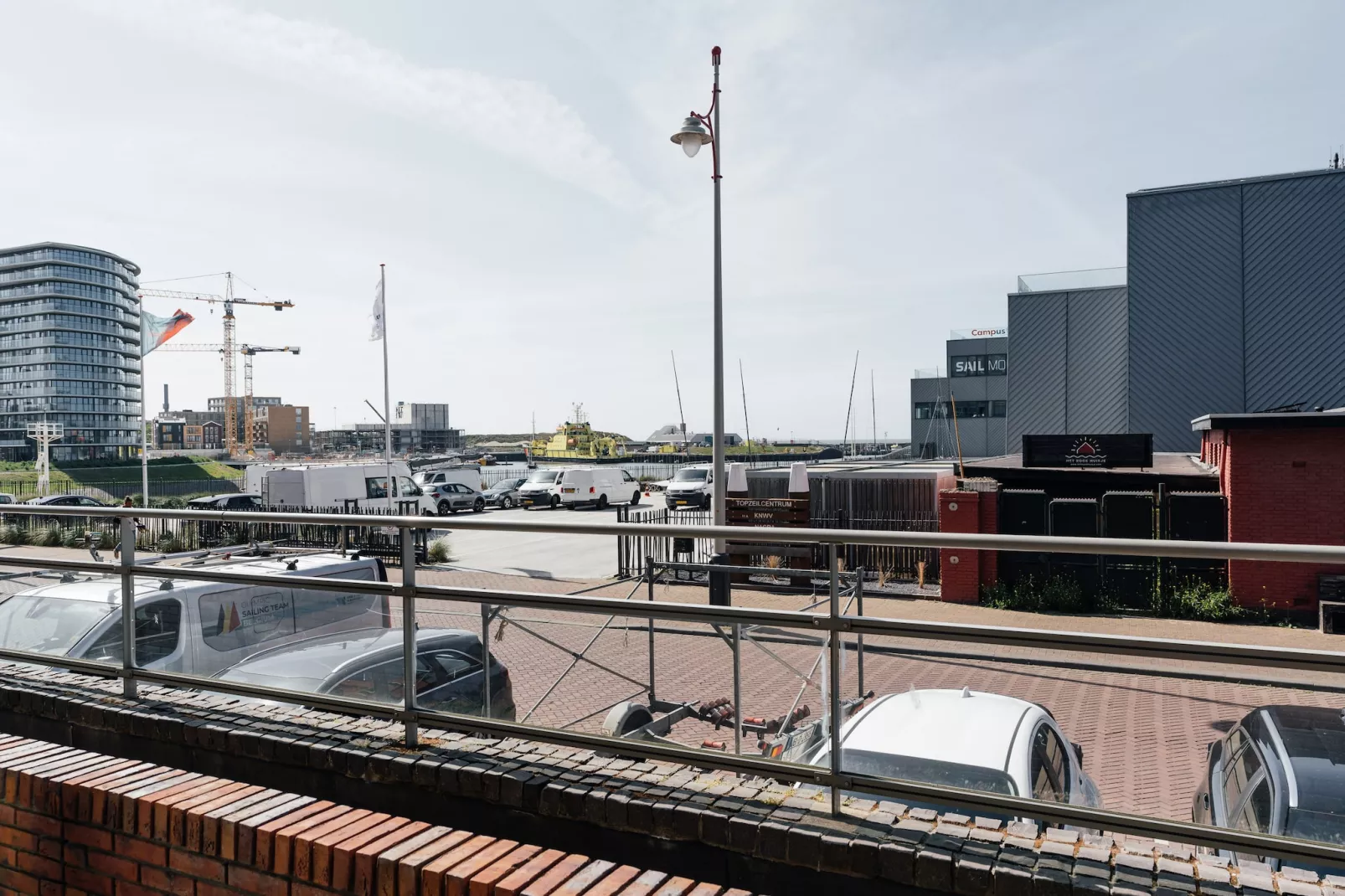 Scheveningen Harbour 6B-Badkamer