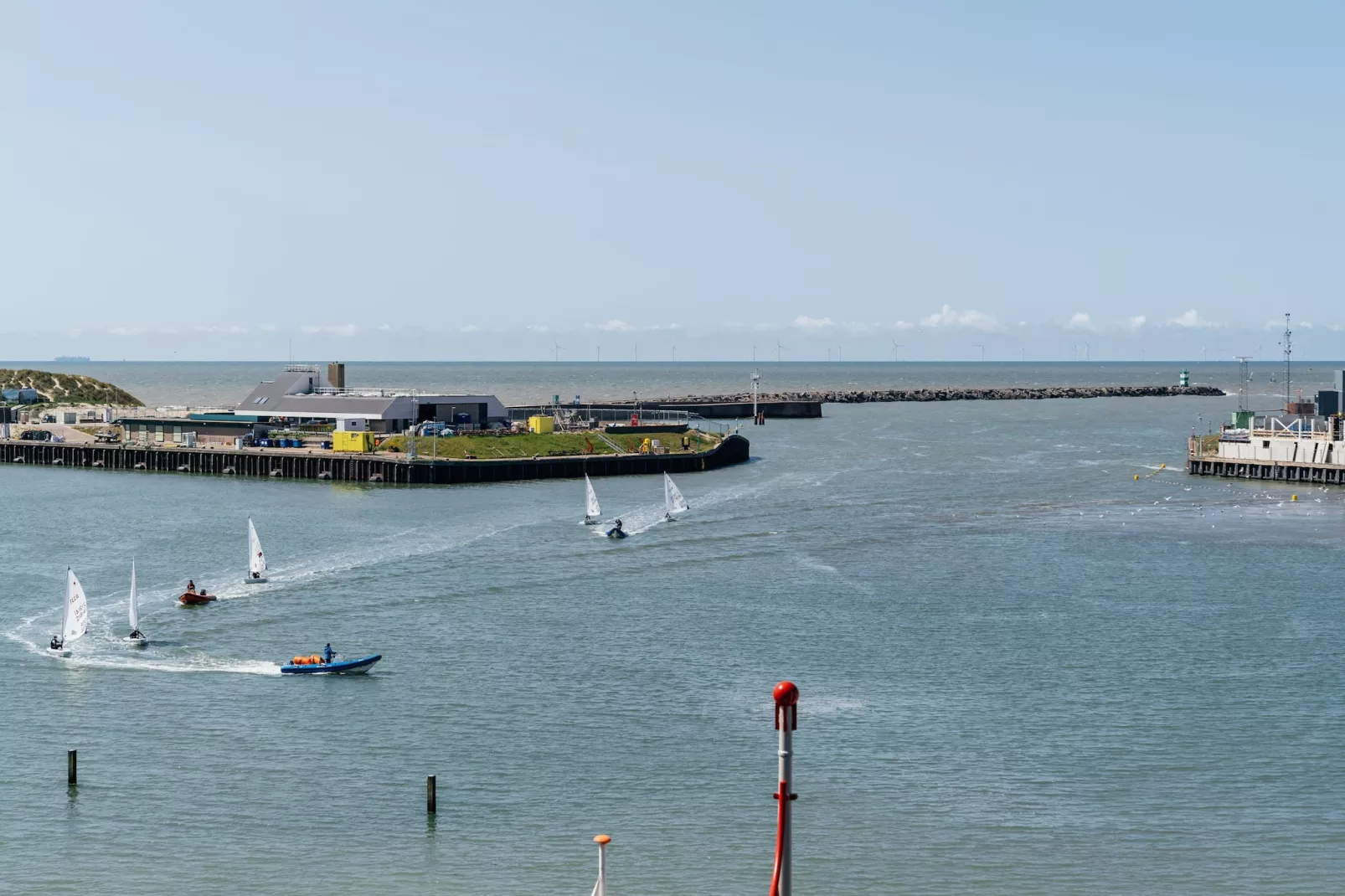 Scheveningen Harbour 40A-Uitzicht zomer