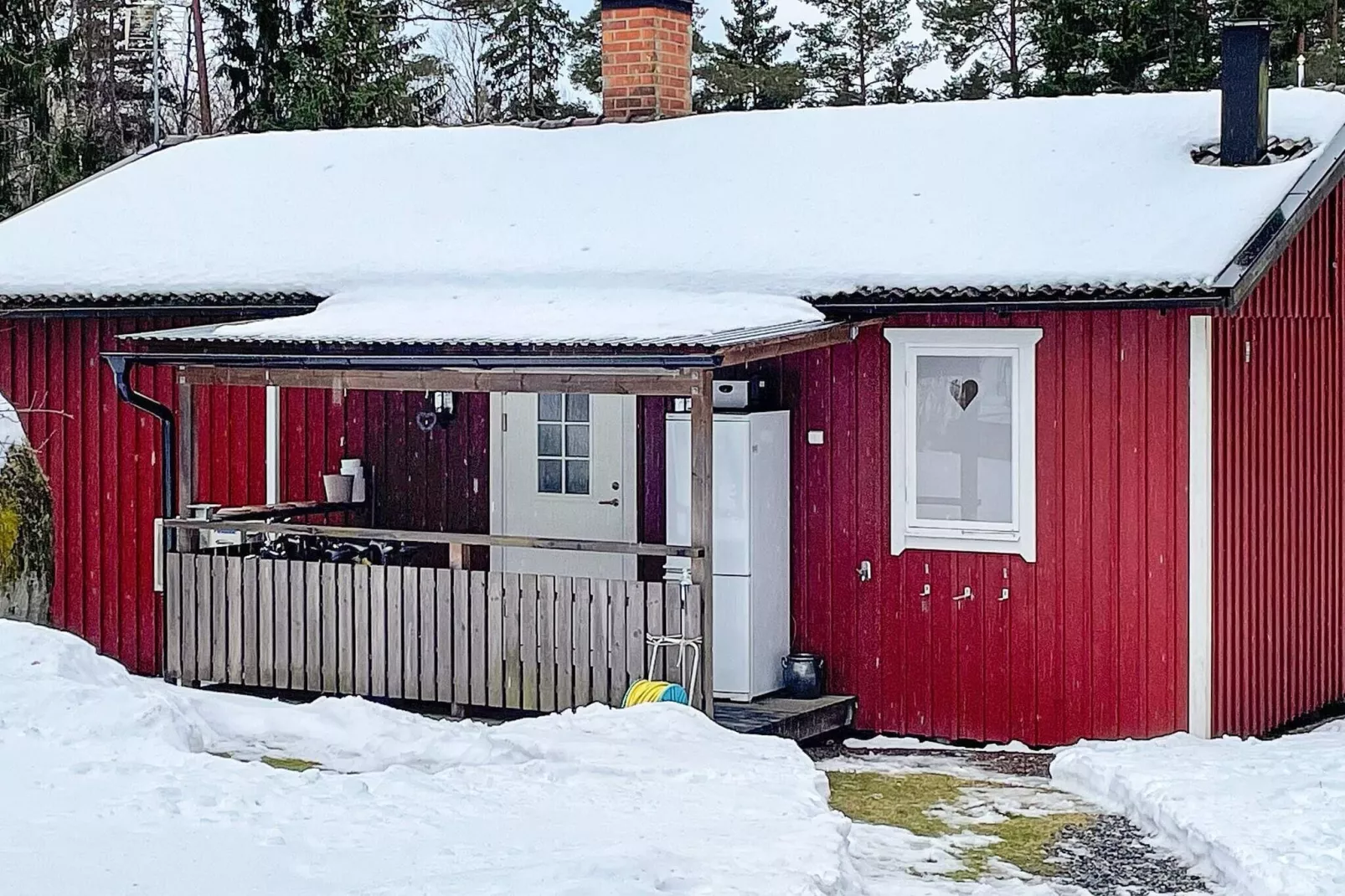 4 sterren vakantie huis in Brottby-Buitenlucht