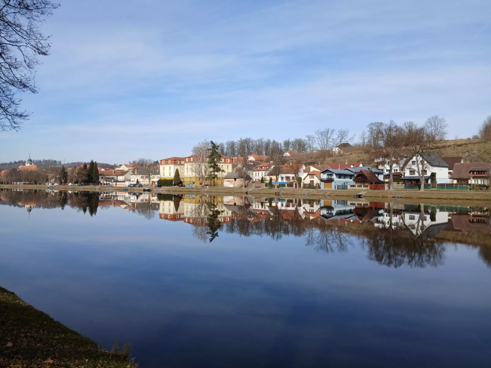 Apartmán u Vltavy-Buiten