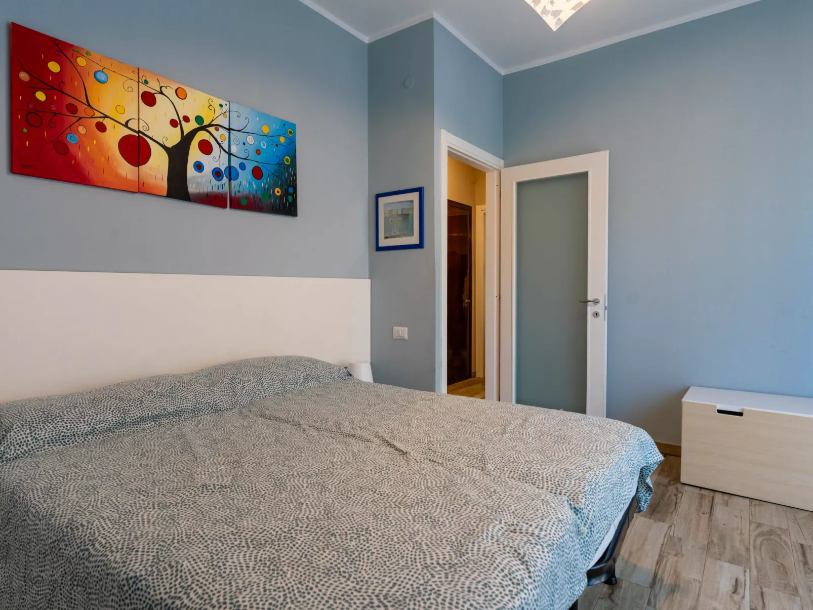 Maurizio's Place-Binnen