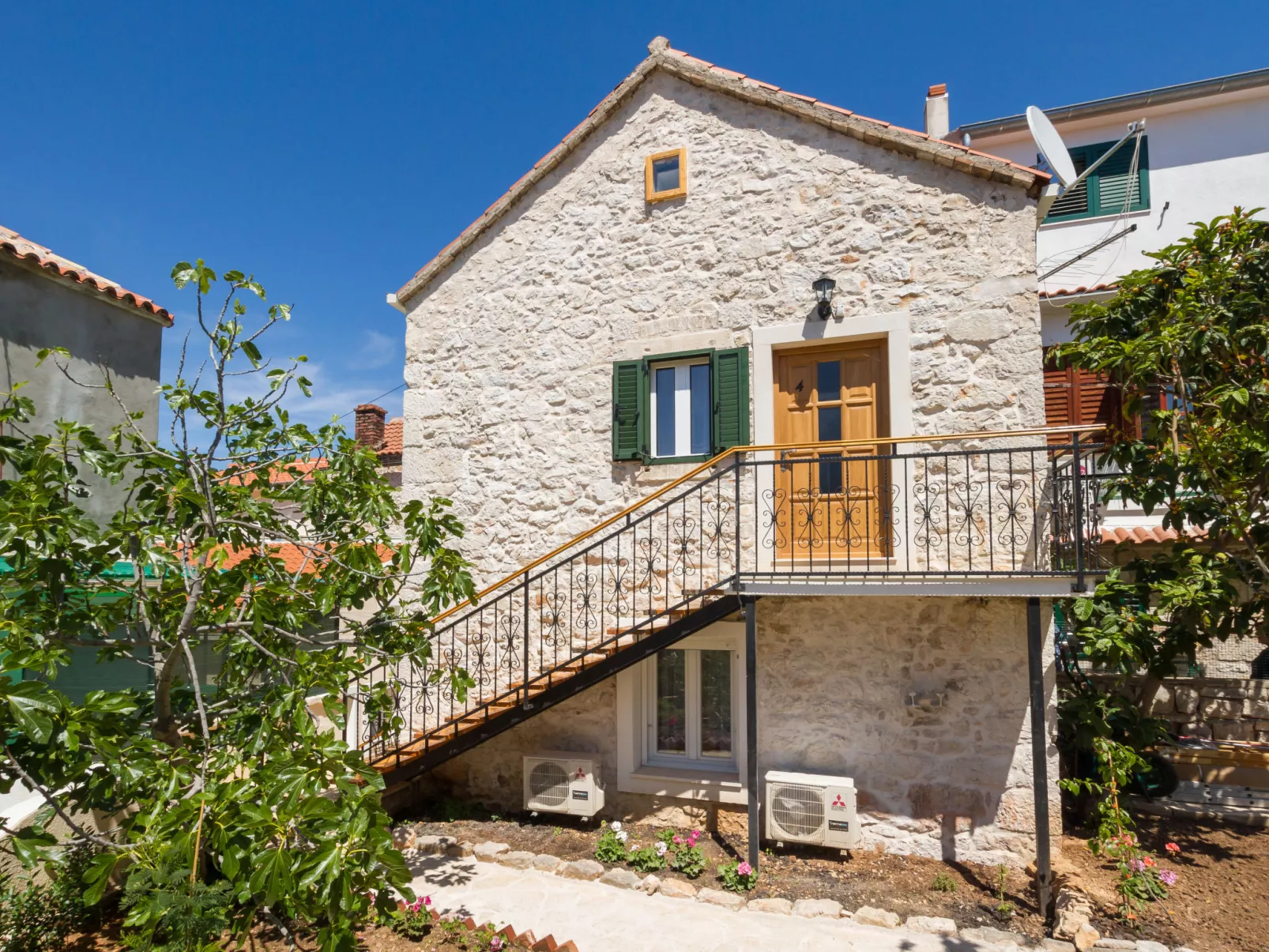 A Luxury Sibenik-Buiten