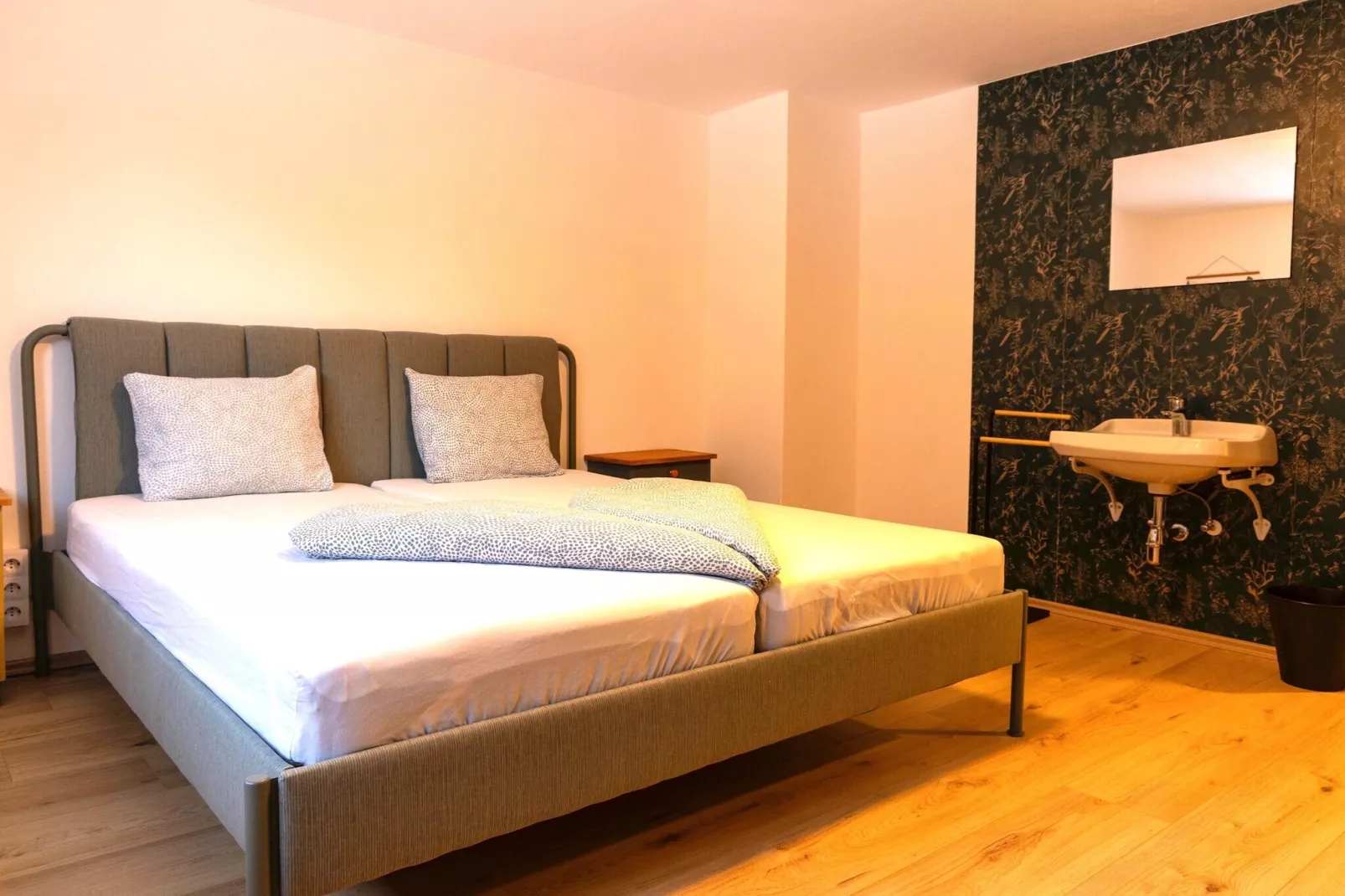Backyard Mountain Hostel-Slaapkamer