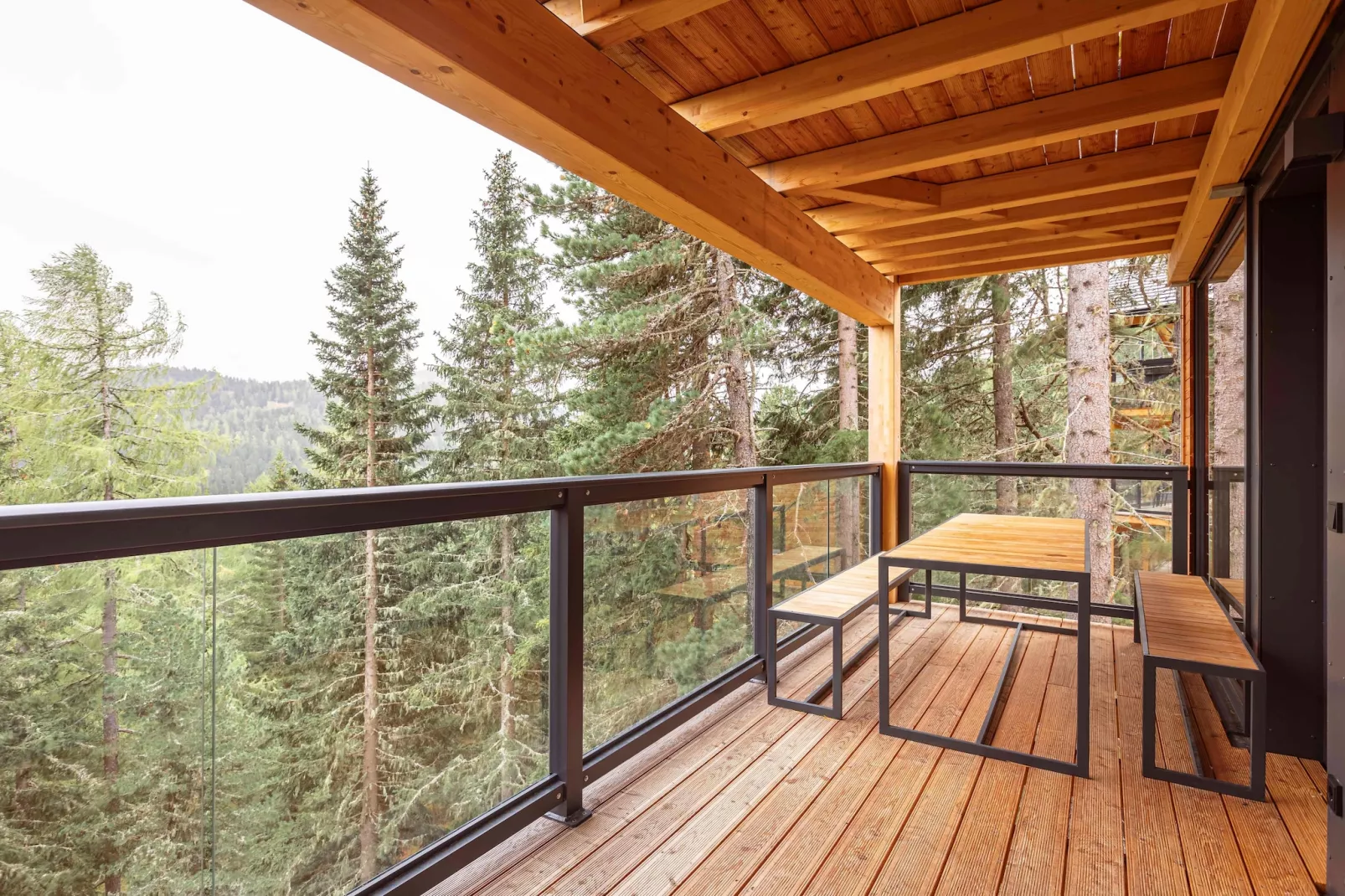 Naturchalets Turracher Höhe 15-Terrasbalkon