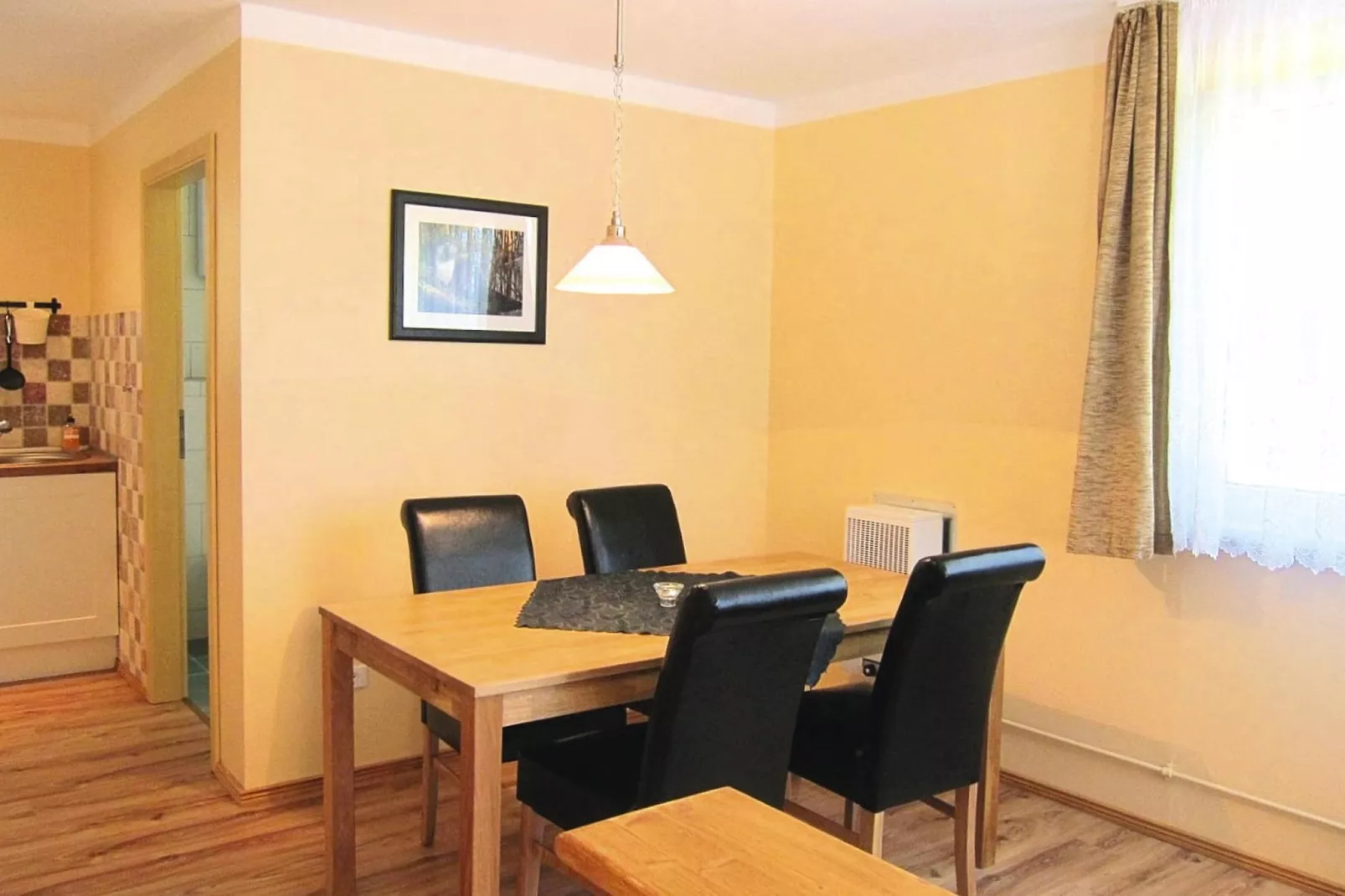 Bungalow deluxe 48 qm-Eetkamer