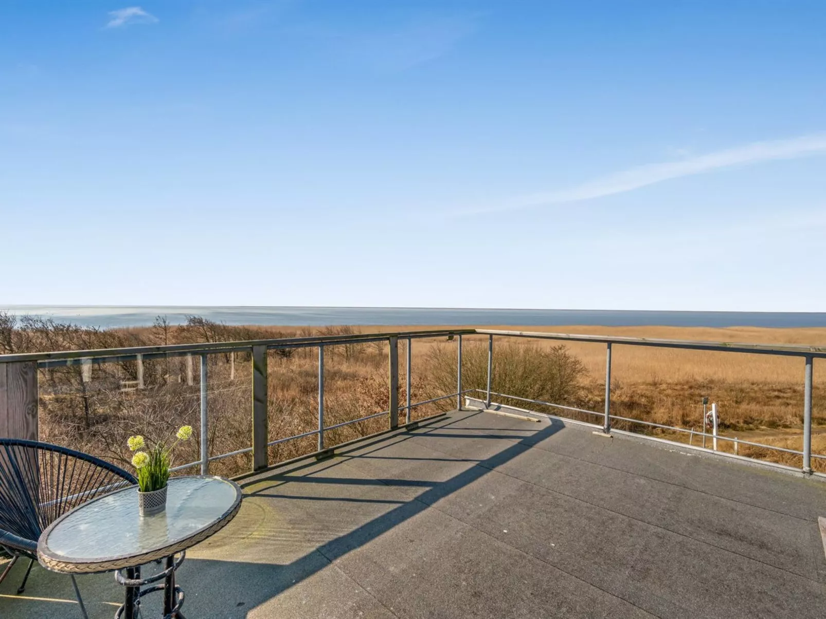 "Bjart" - 50m to the inlet-Buiten