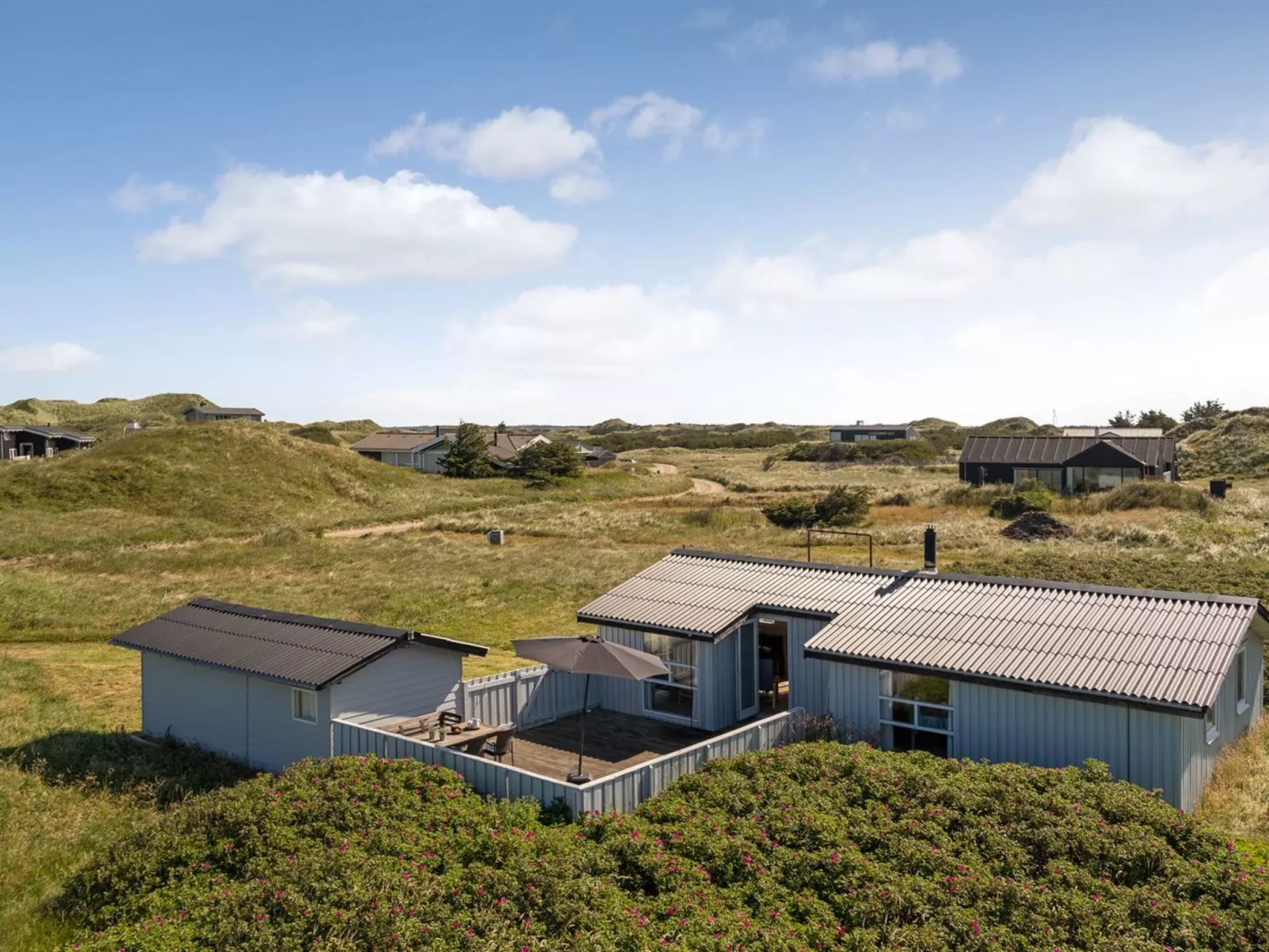 "Valpuri" - 150m from the sea-Buiten
