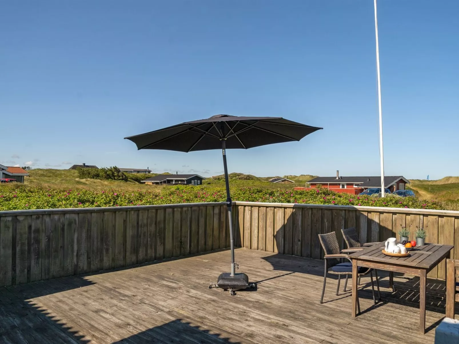 "Valpuri" - 150m from the sea-Buiten