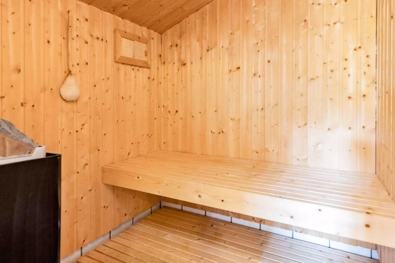 Modern vakantiehuis in Fjerritslev met een sauna-Sauna