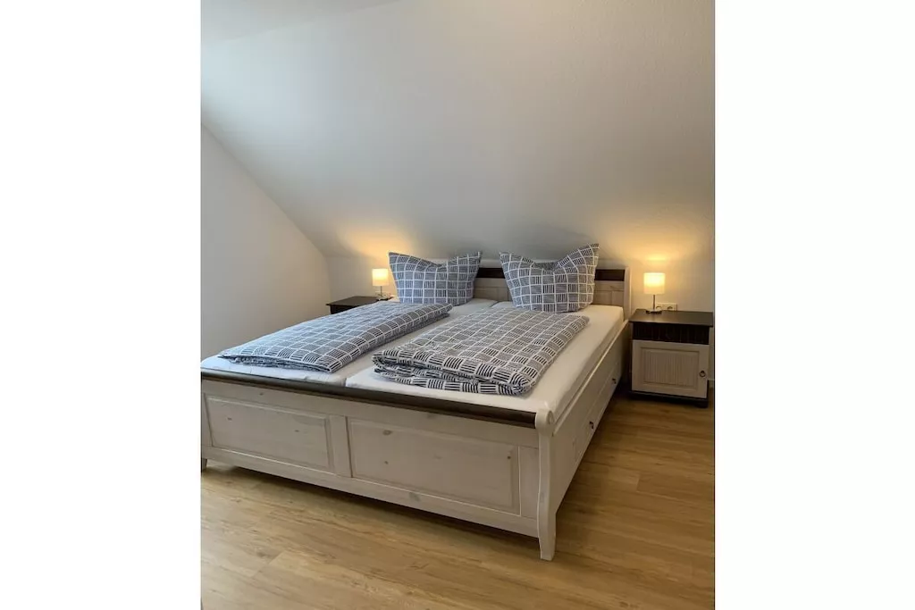323415-Niet-getagd
