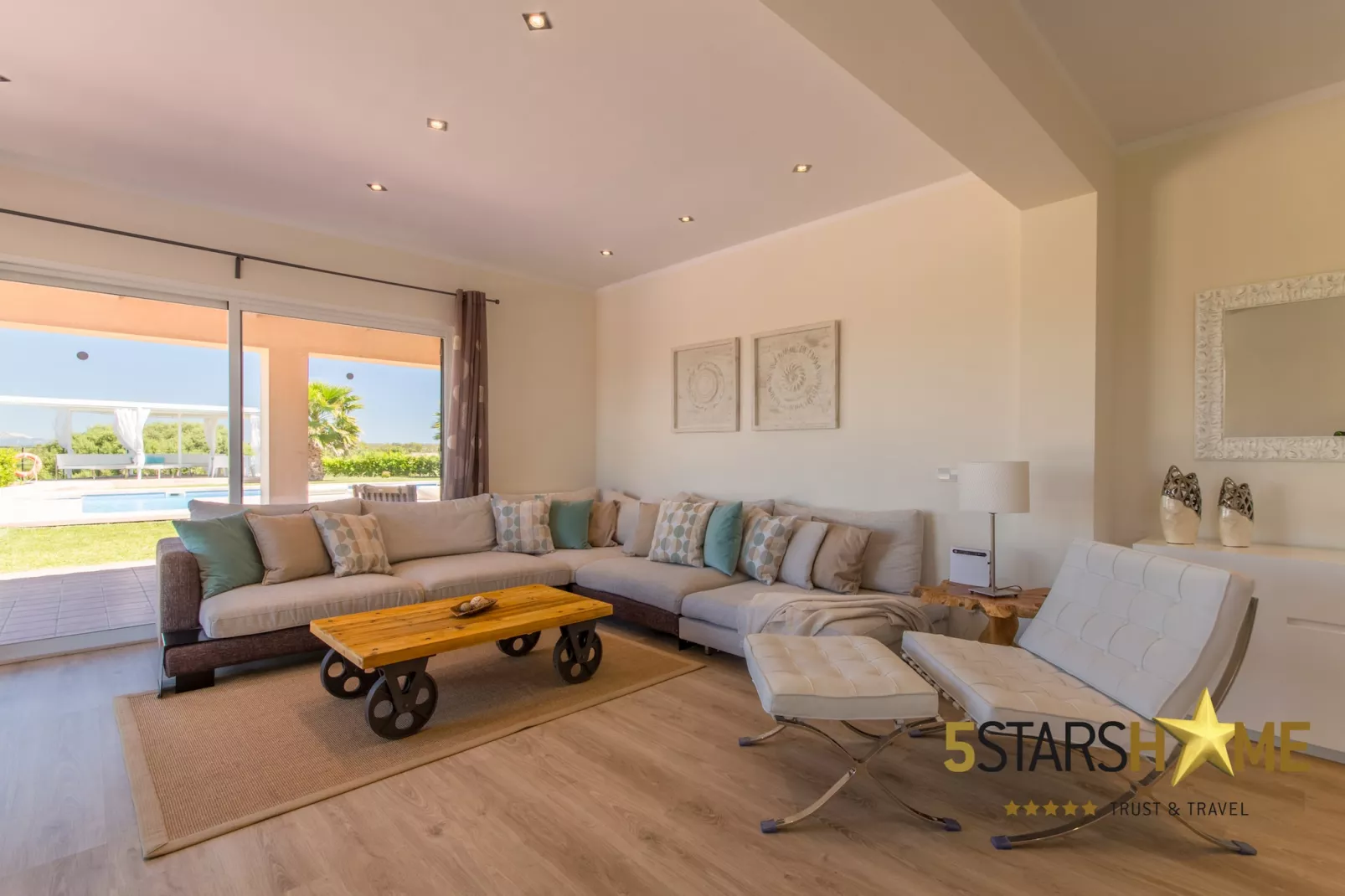 La Tierra, Villa-Finca 5StarsHome Mallorca-Woonkamer