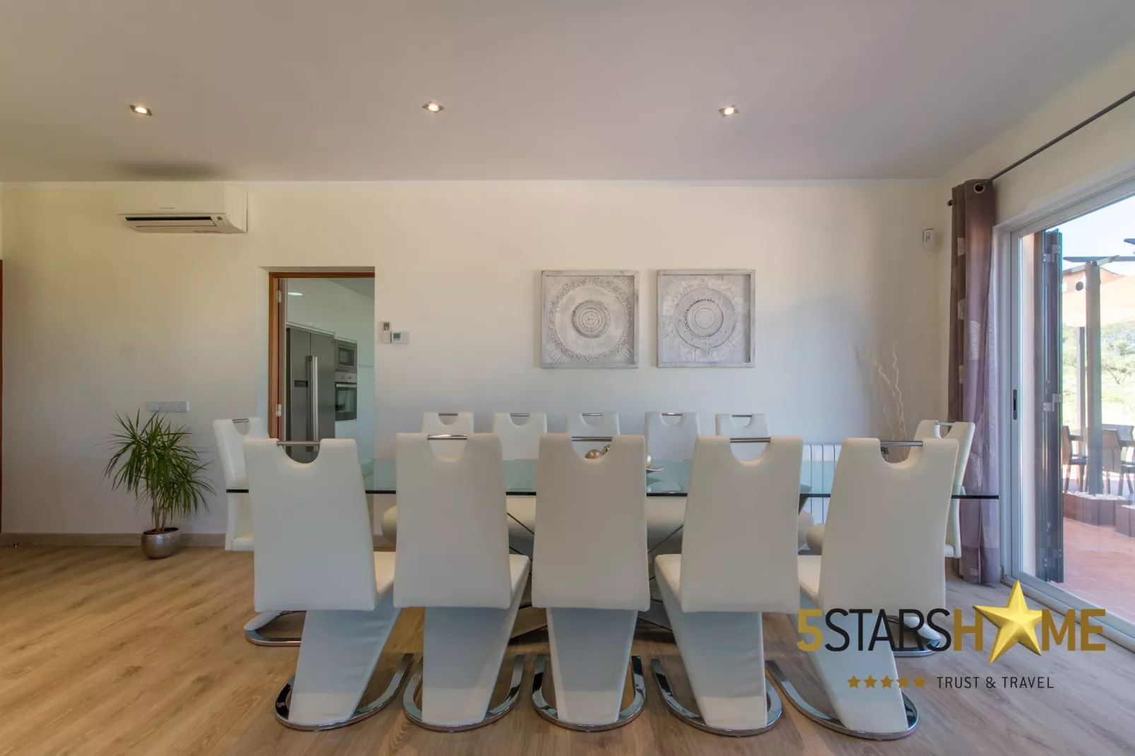 La Tierra, Villa-Finca 5StarsHome Mallorca-Eetkamer