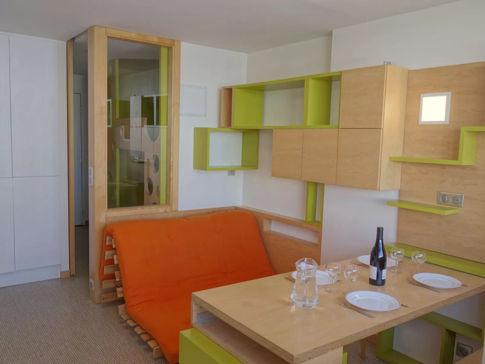Home Club (Lavachet)