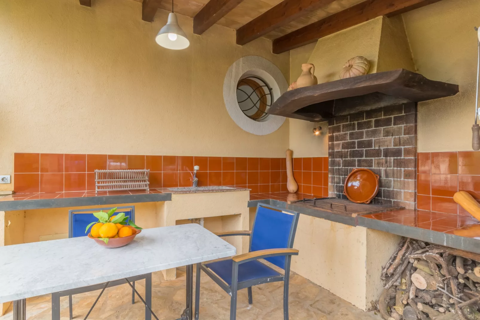 Son Fornes, Finca 5StarsHome Mallorca-Terrasbalkon