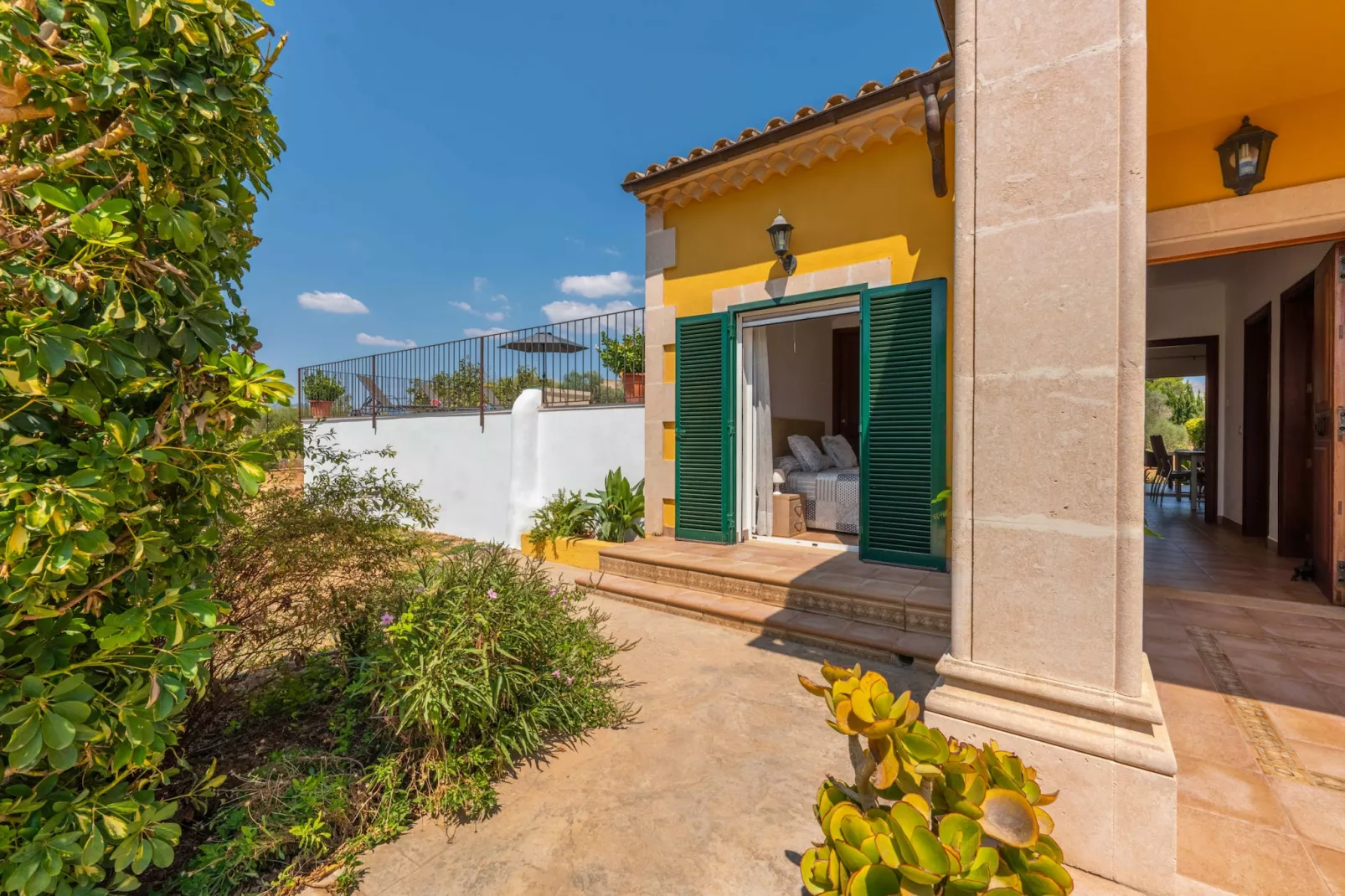 Es Caminet, Finca 5StarsHome Mallorca-Buitenkant zomer