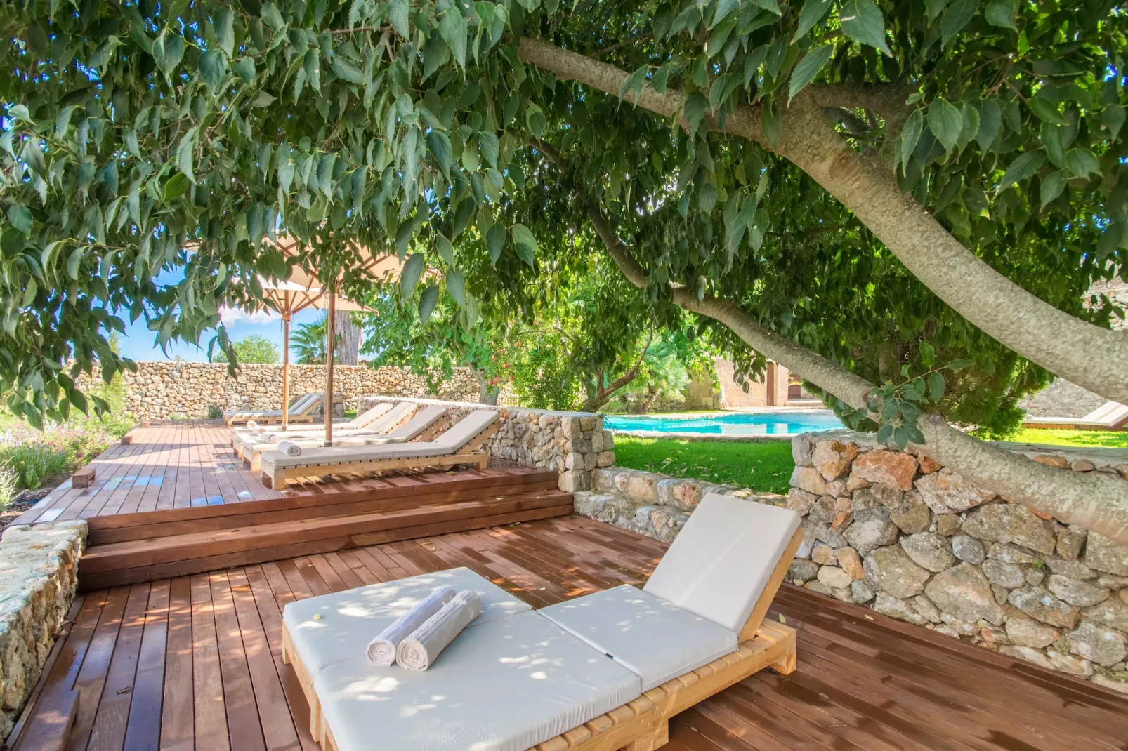 Es Rafal Vell de Buger, Finca 5StarsHome Mallorca-Terrasbalkon