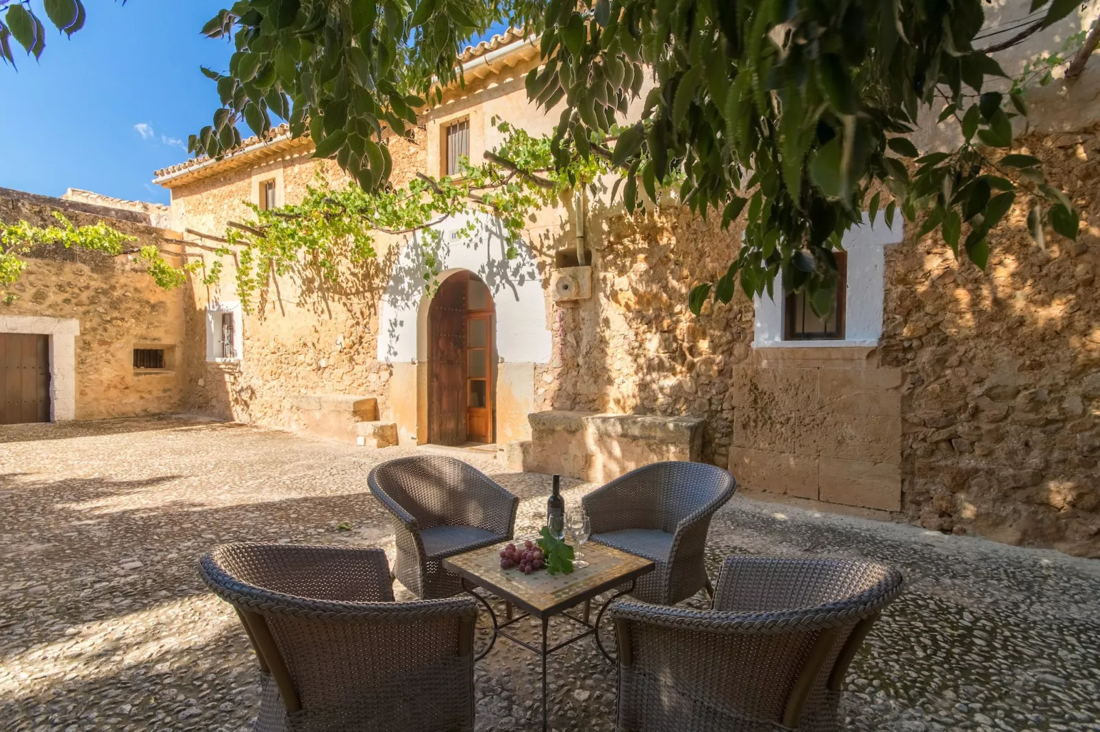 Es Rafal Vell de Buger, Finca 5StarsHome Mallorca-Terras