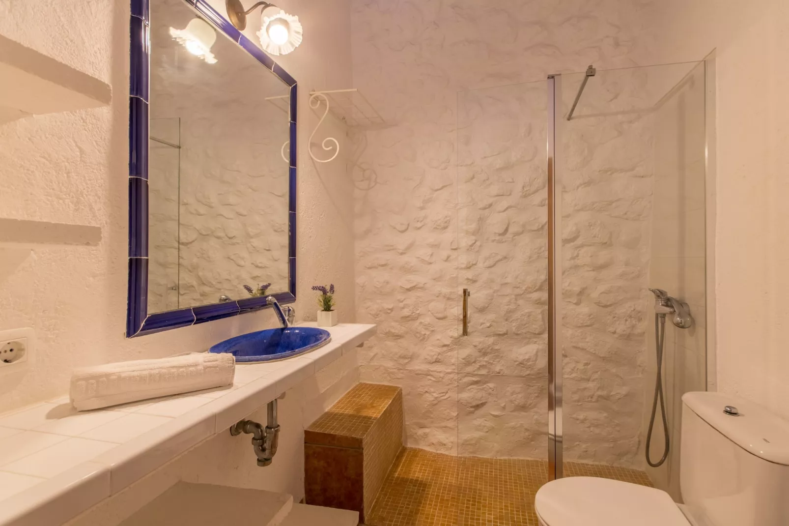 Es Sestadors de Buger, Finca 5StarsHome Mallorca-Badkamer