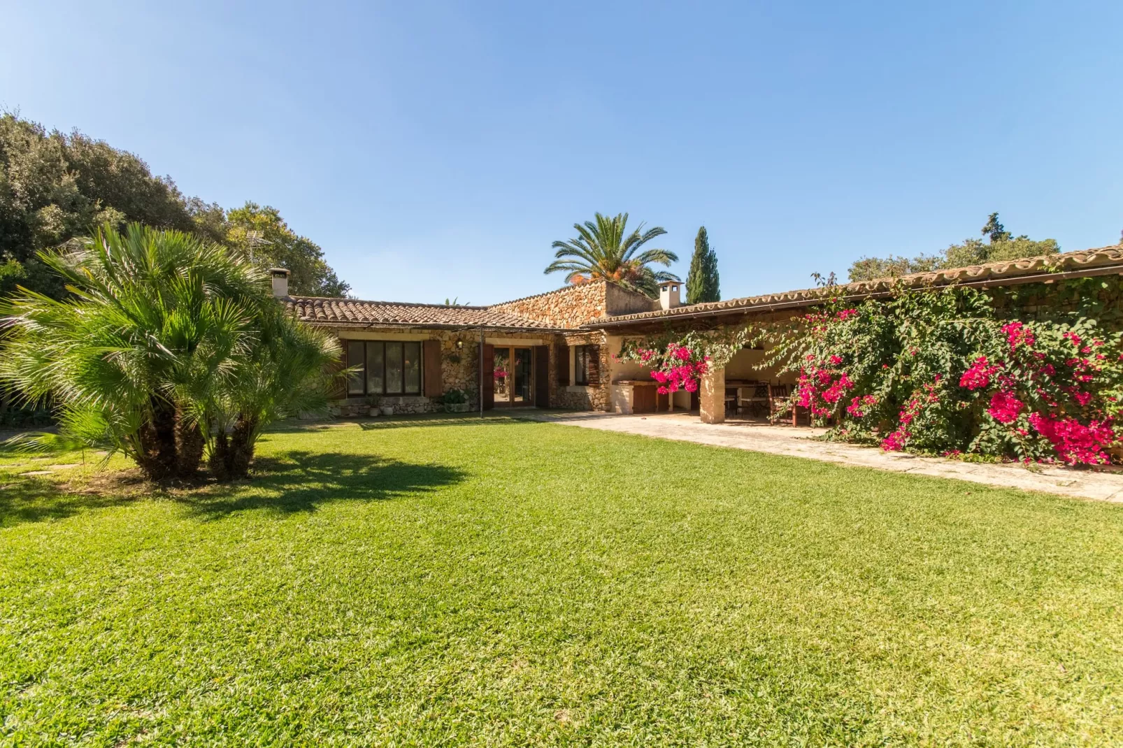 Es Sestadors de Buger, Finca 5StarsHome Mallorca-Tuinen zomer