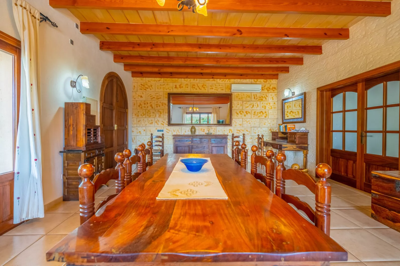 Dofi Blau, Villa 5StarsHome Mallorca-Eetkamer