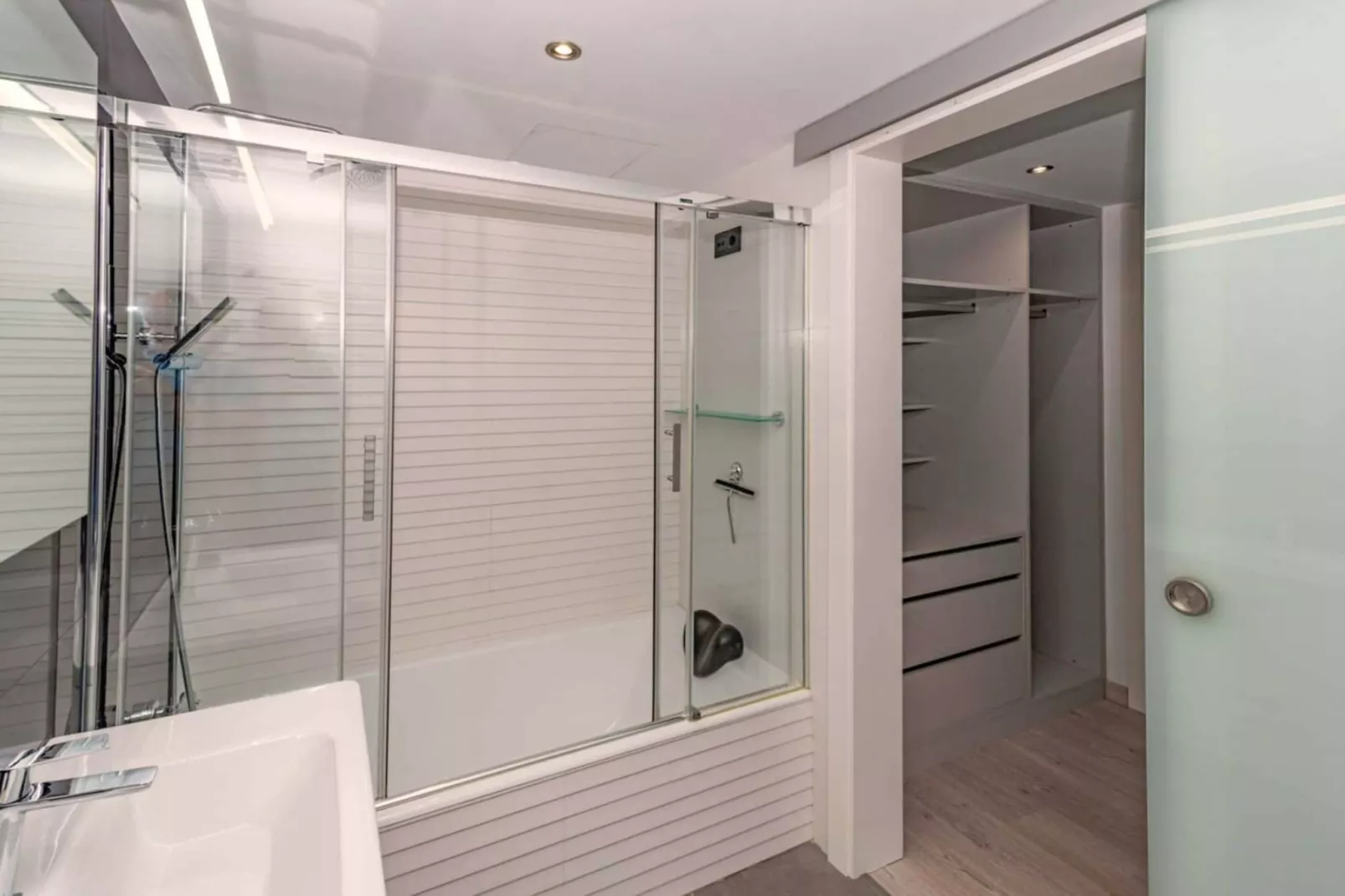 Rubi de la Torre, Villa 5StarsHome Mallorca-Badkamer