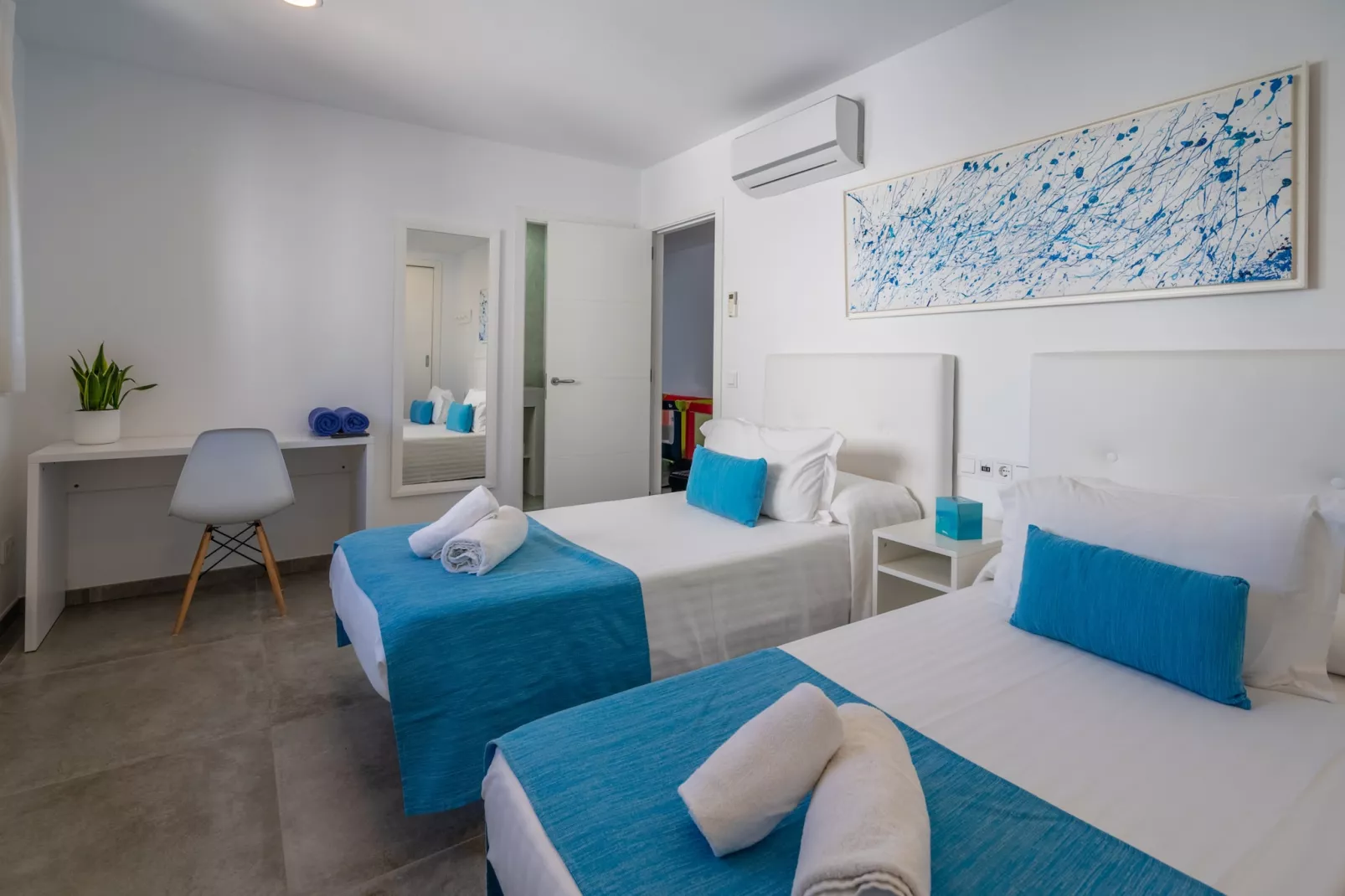 Son Serra Paradise, Beach House 5StarsHome Mallorc-Slaapkamer