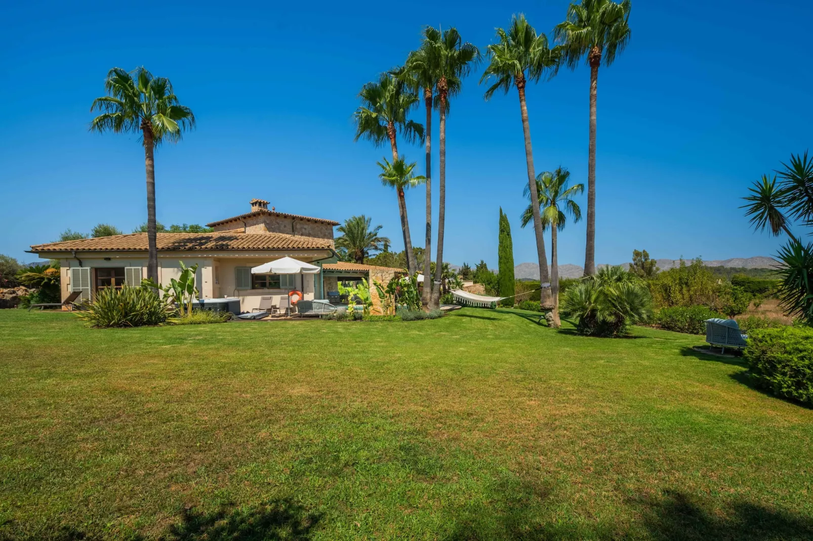 Peroia, Villa 5StarsHome Mallorca-Tuinen zomer