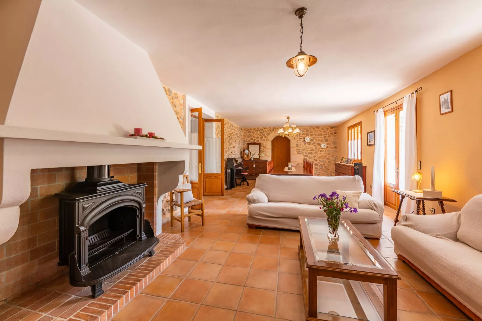 Issamar, Finca 5StarsHome Mallorca-Woonkamer