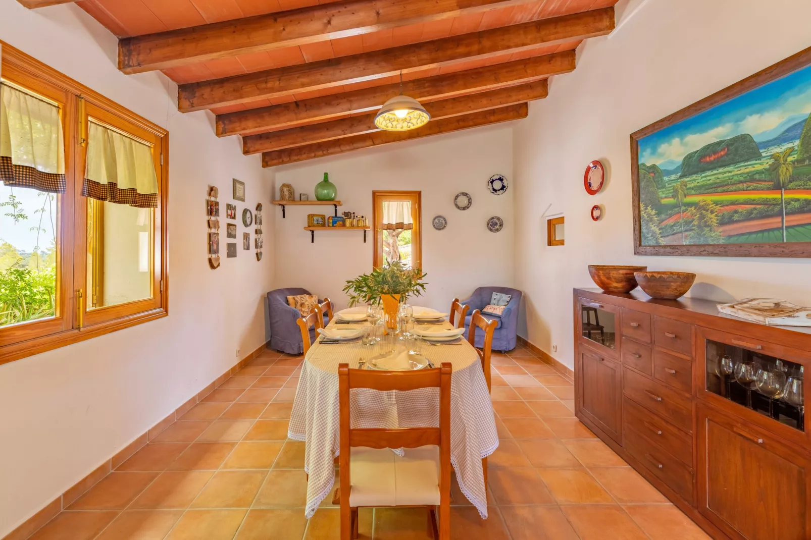 Issamar, Finca 5StarsHome Mallorca-Eetkamer