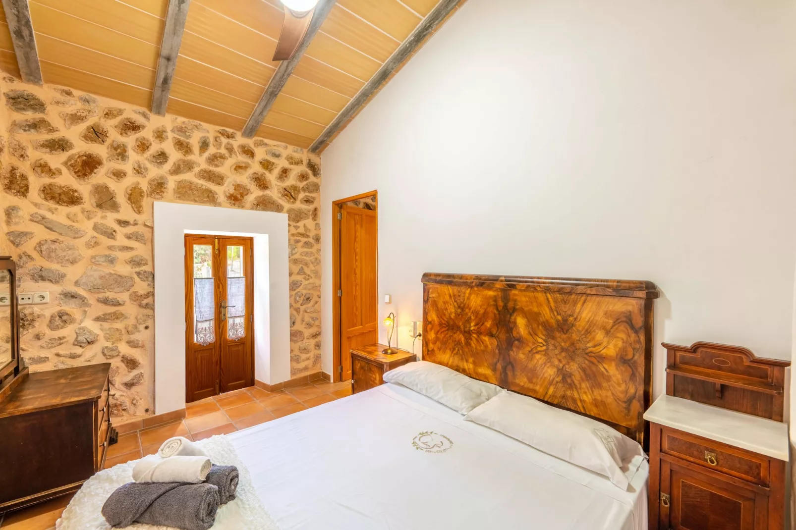 Issamar, Finca 5StarsHome Mallorca-Slaapkamer