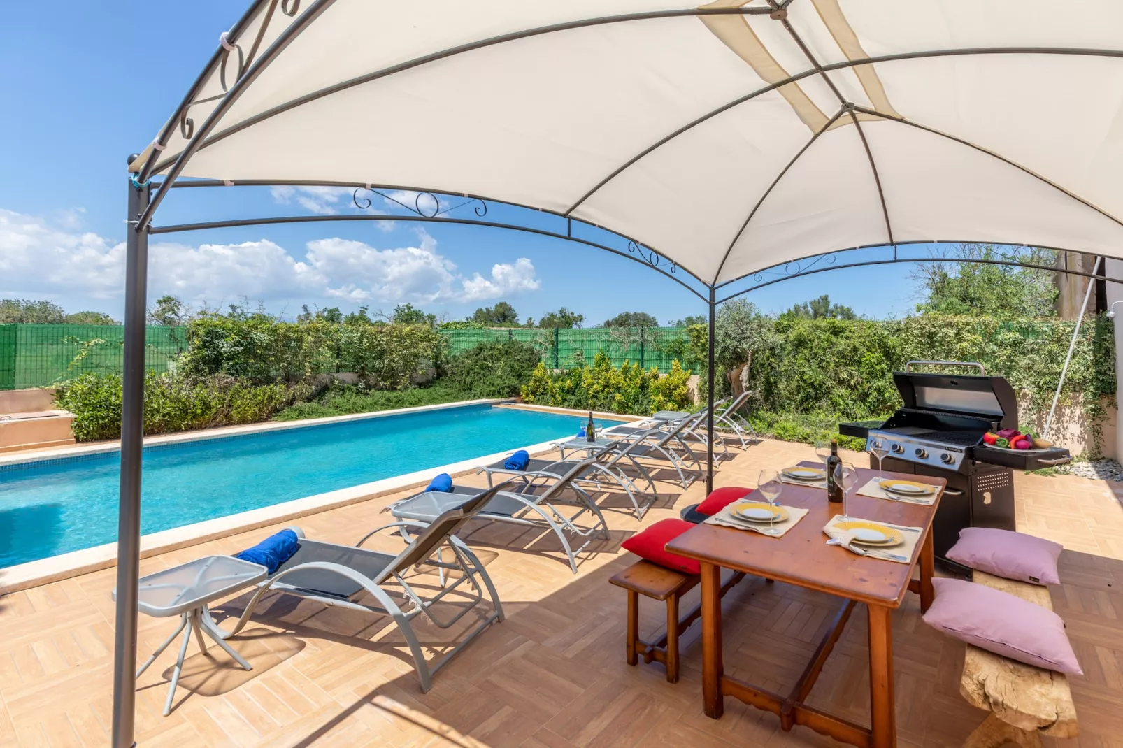Guesber, Finca 5StarsHome Mallorca-Zwembad