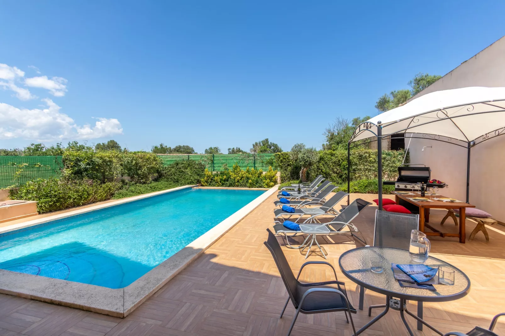 Guesber, Finca 5StarsHome Mallorca-Zwembad