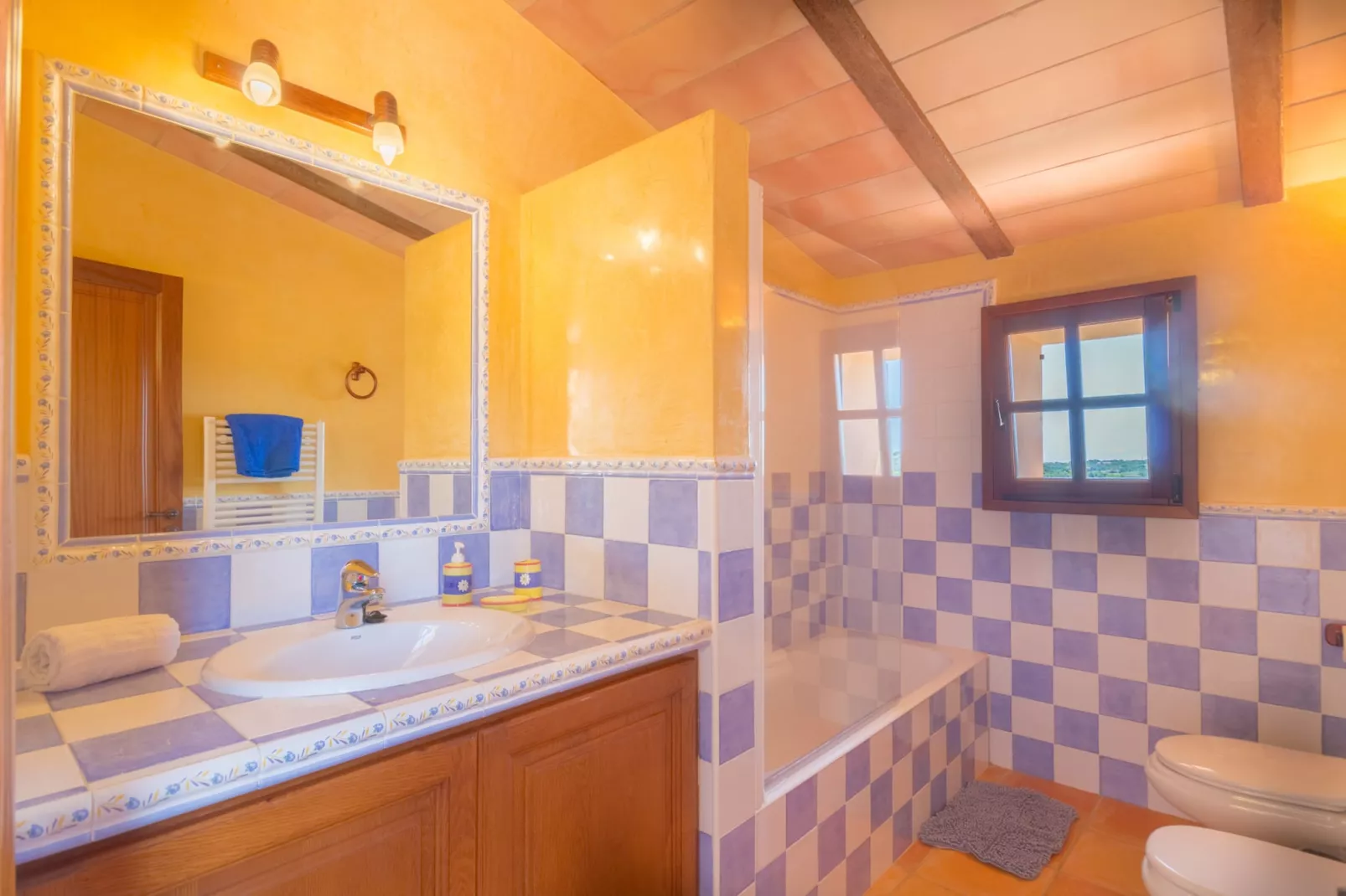 Can Amen, Finca 5StarsHome Mallorca-Badkamer