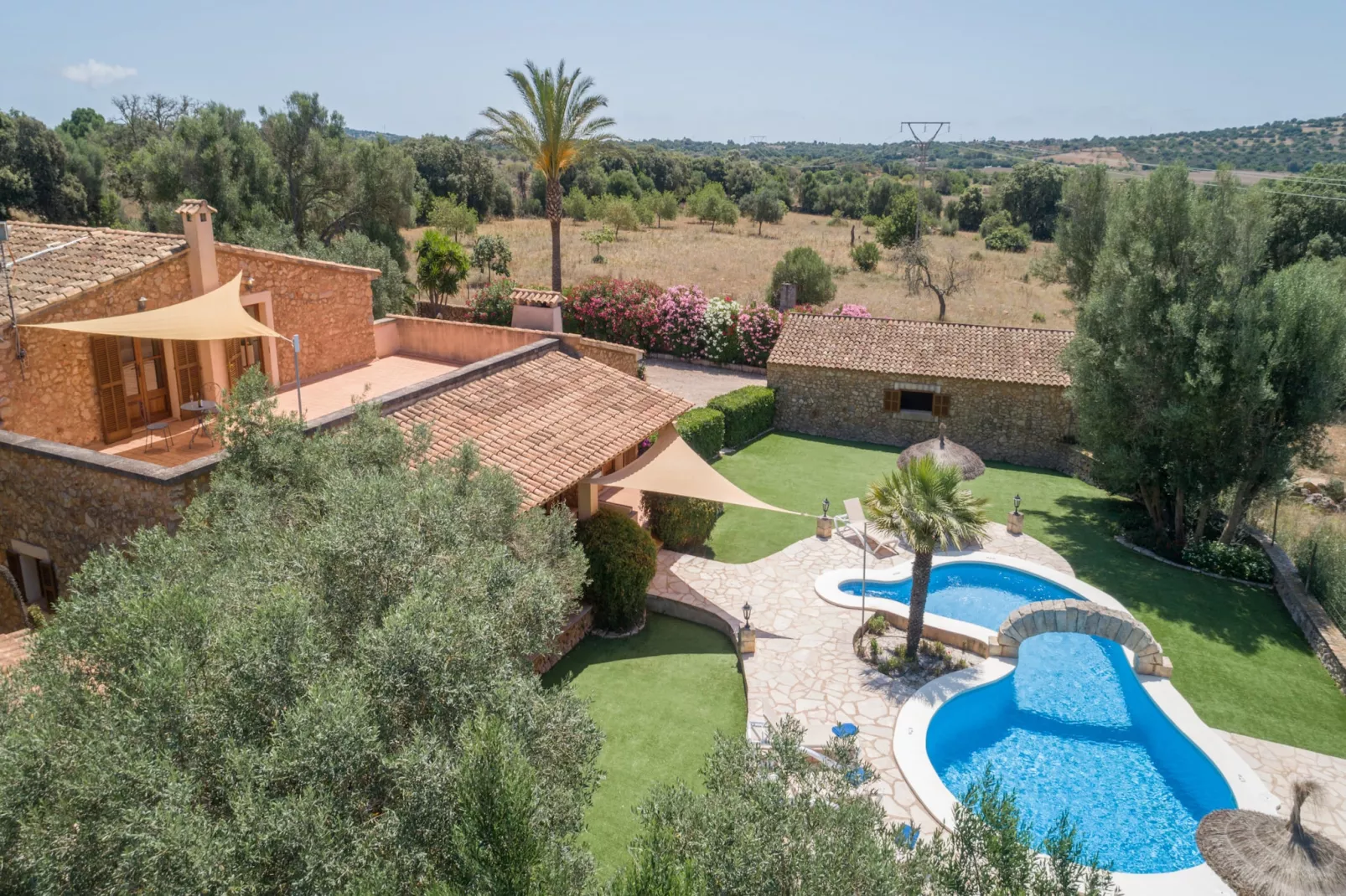 Can Amen, Finca 5StarsHome Mallorca-Tuinen zomer