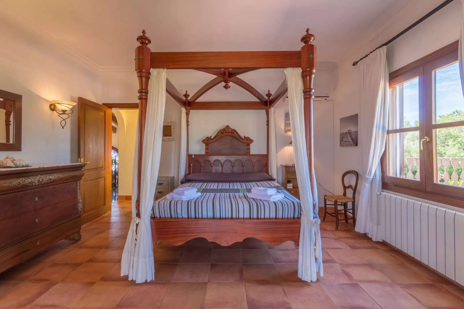 Buitre negro, Finca 5StarsHome Mallorca-Slaapkamer