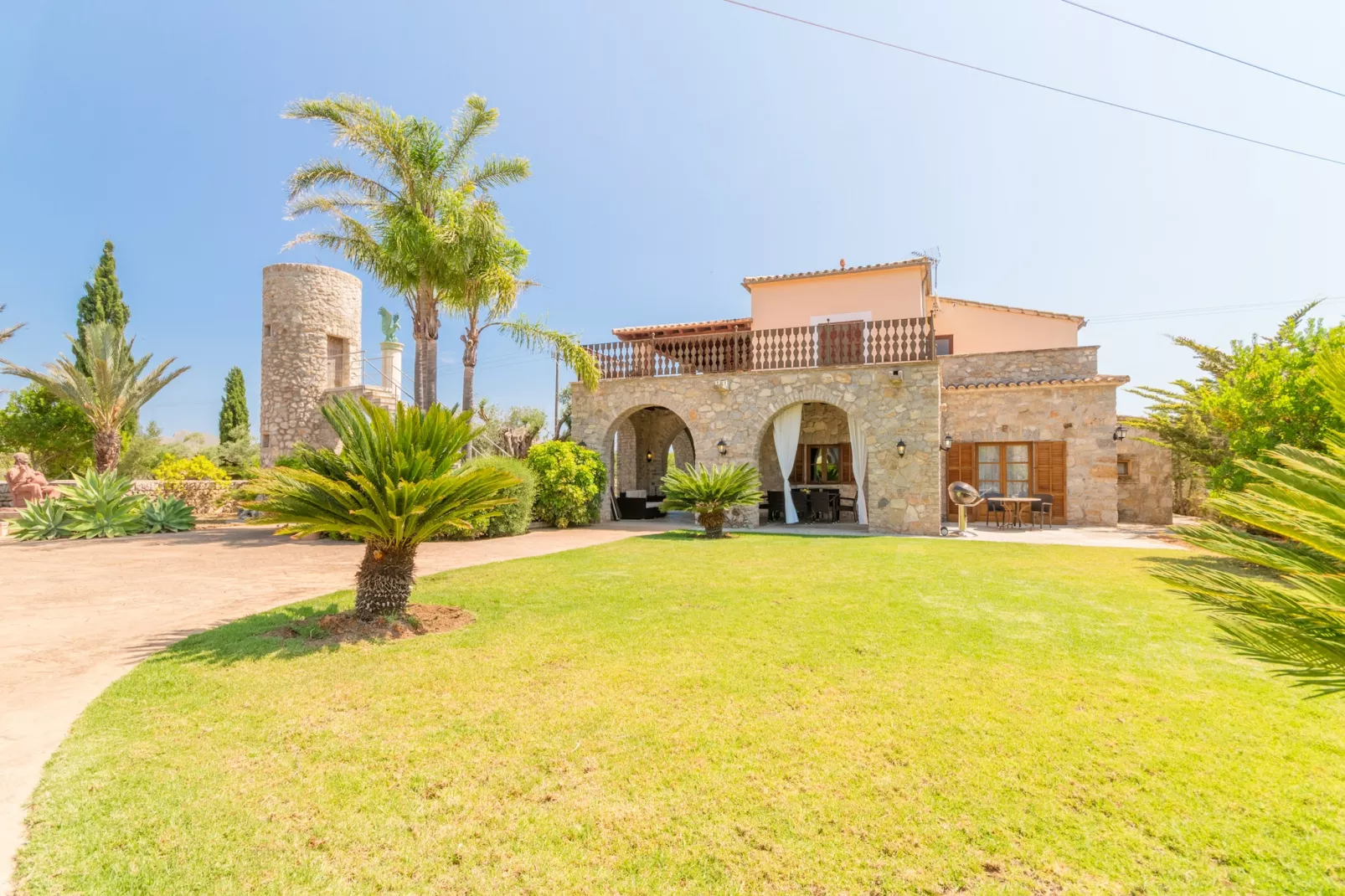 Buitre negro, Finca 5StarsHome Mallorca-Buitenlucht