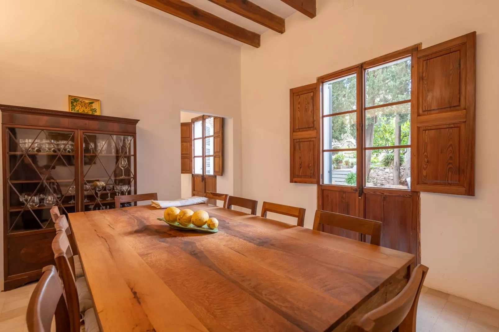 Llullana, House 5StarsHome Mallorca-Eetkamer