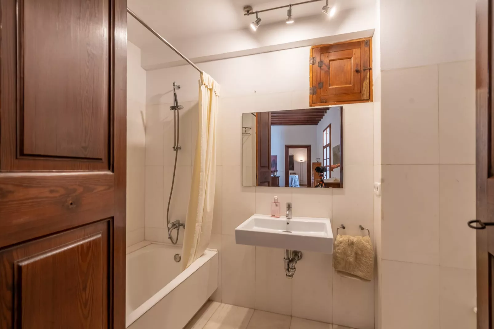 Llullana, House 5StarsHome Mallorca-Badkamer