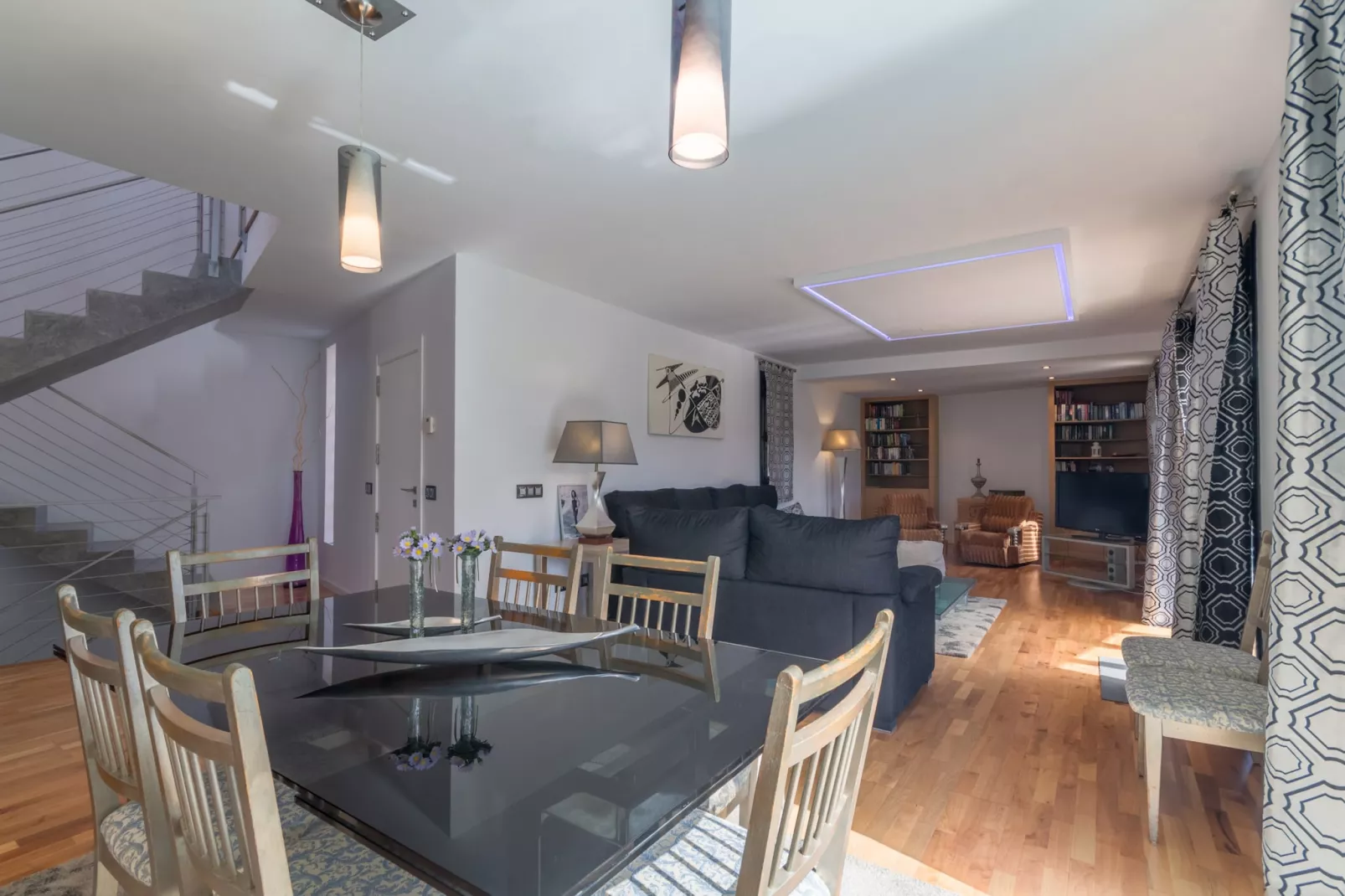 La Primera Brisa, Villa 5StarsHome Mallorca-Eetkamer