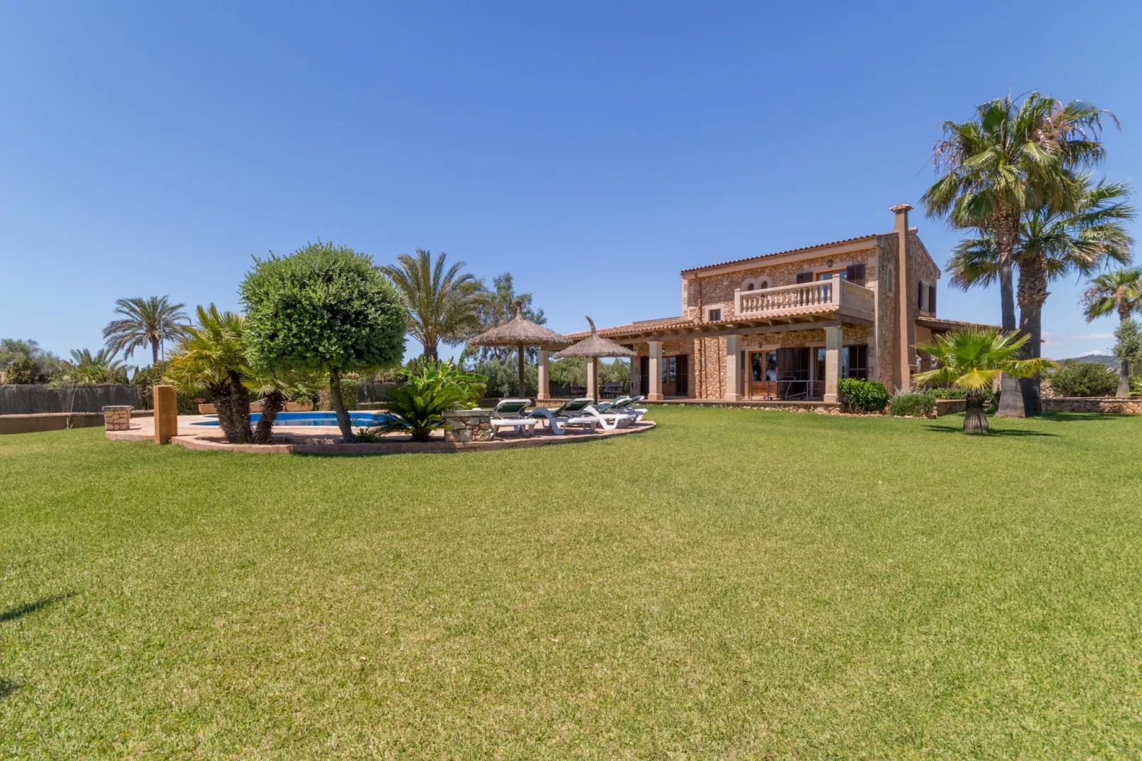 S'hort d'Or, Finca 5StarsHome Mallorca-Tuinen zomer