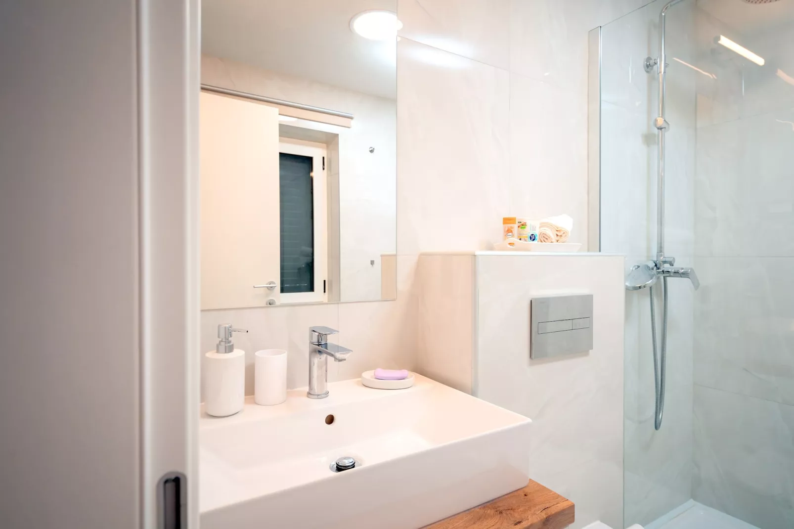 Villa Panoramic Retreat-Badkamer