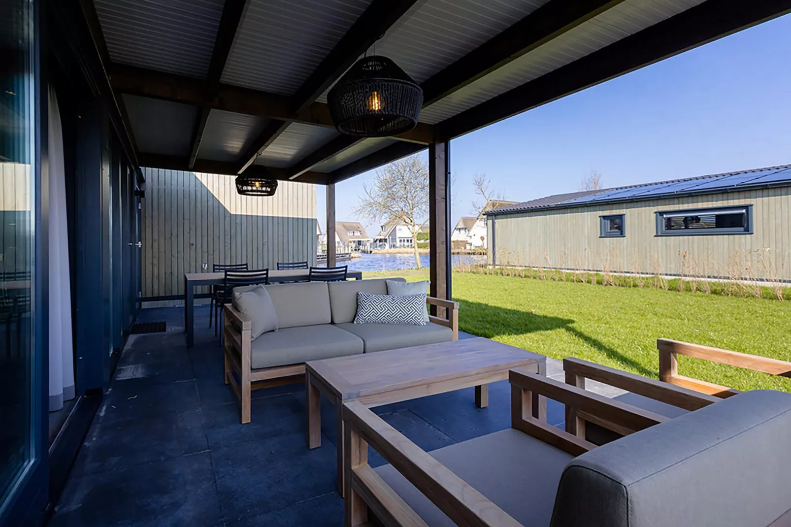 Docklodge 42-Terrasbalkon